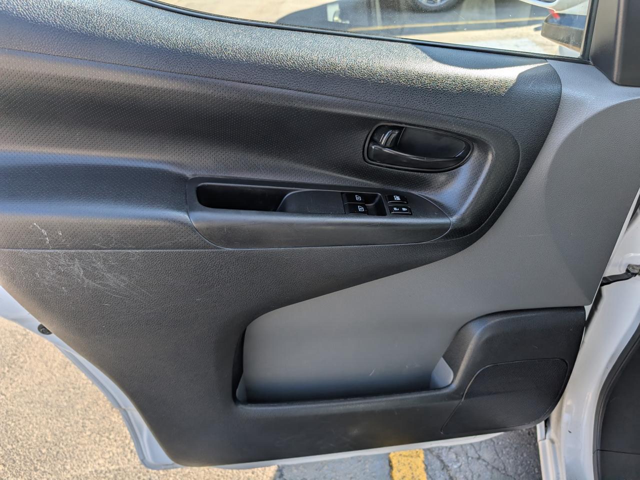 Nissan NV200 Compact Cargo I4 SV 2020