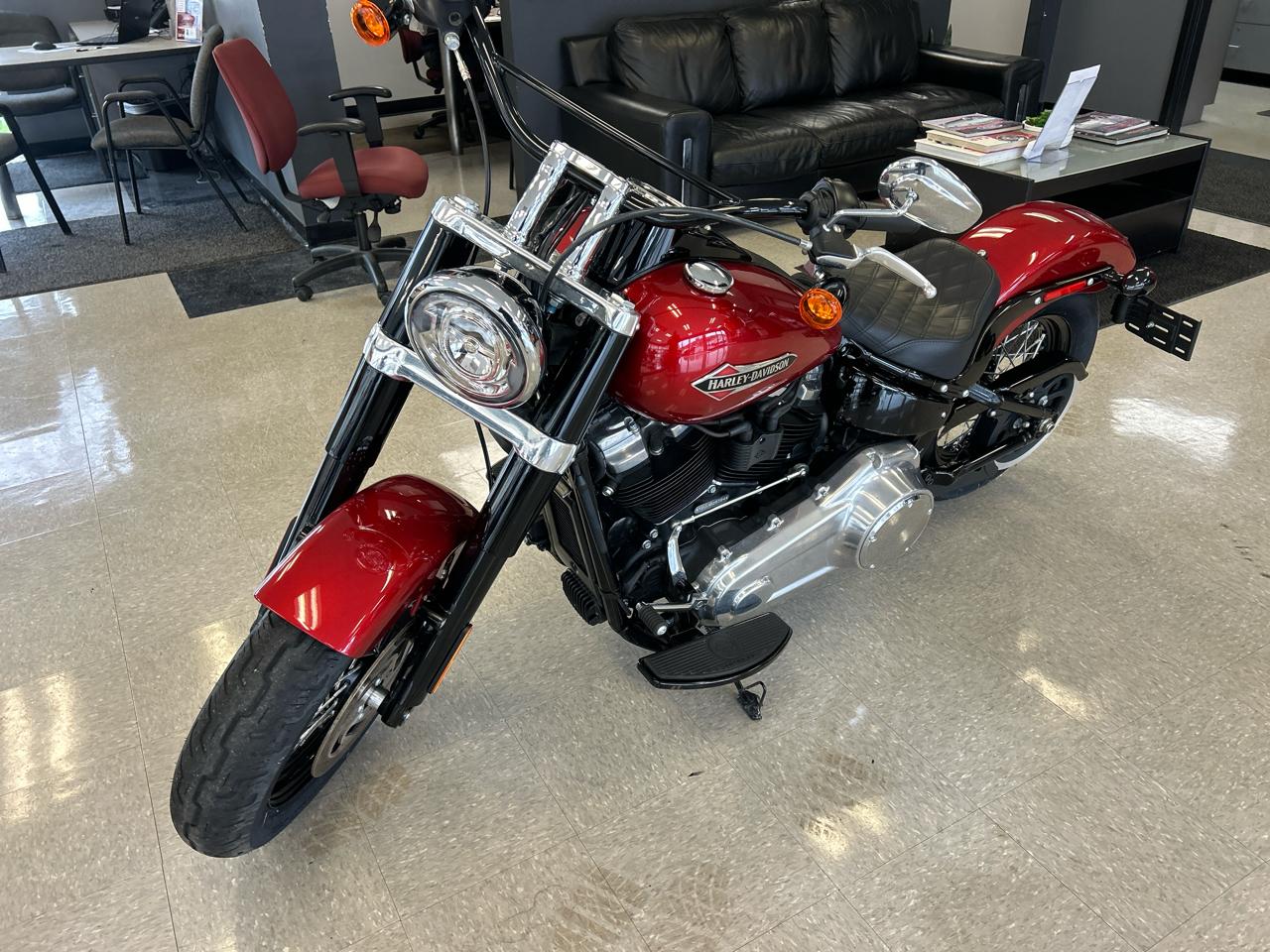 Harley-Davidson FLSL  2018