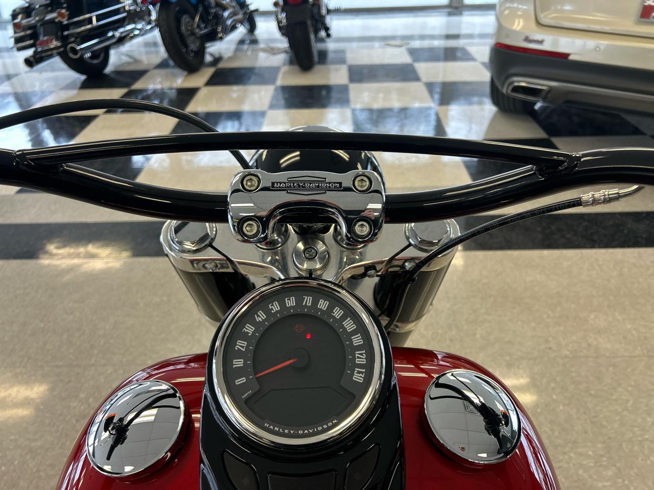 Harley-Davidson FLSL  2018