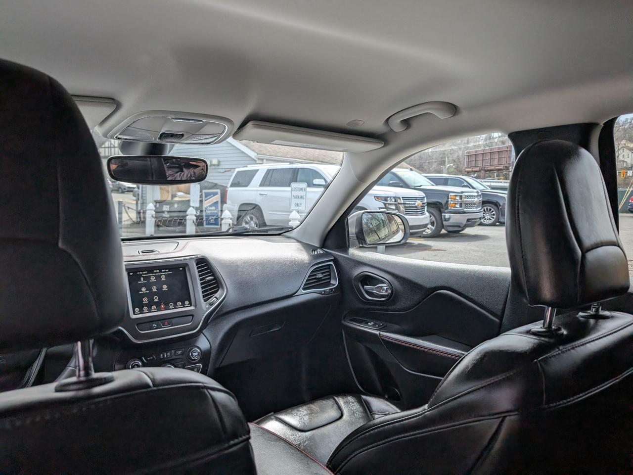 Jeep Cherokee Trailhawk 4x4 2020