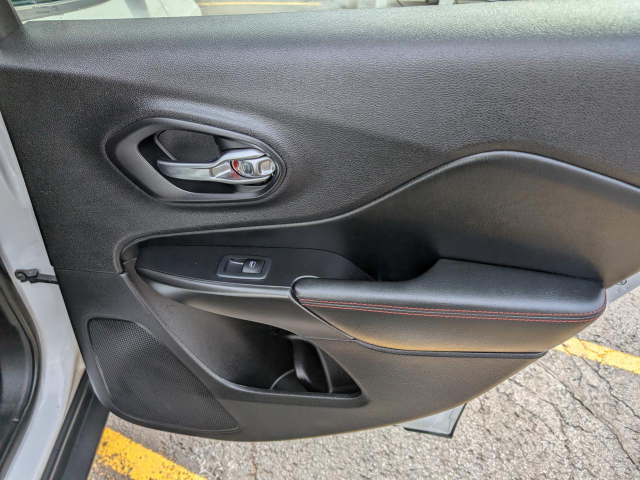 Jeep Cherokee Trailhawk 4x4 2020