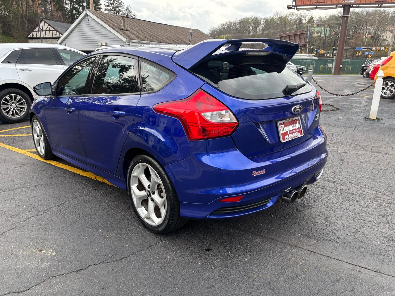 Ford Focus 5dr HB ST 2013