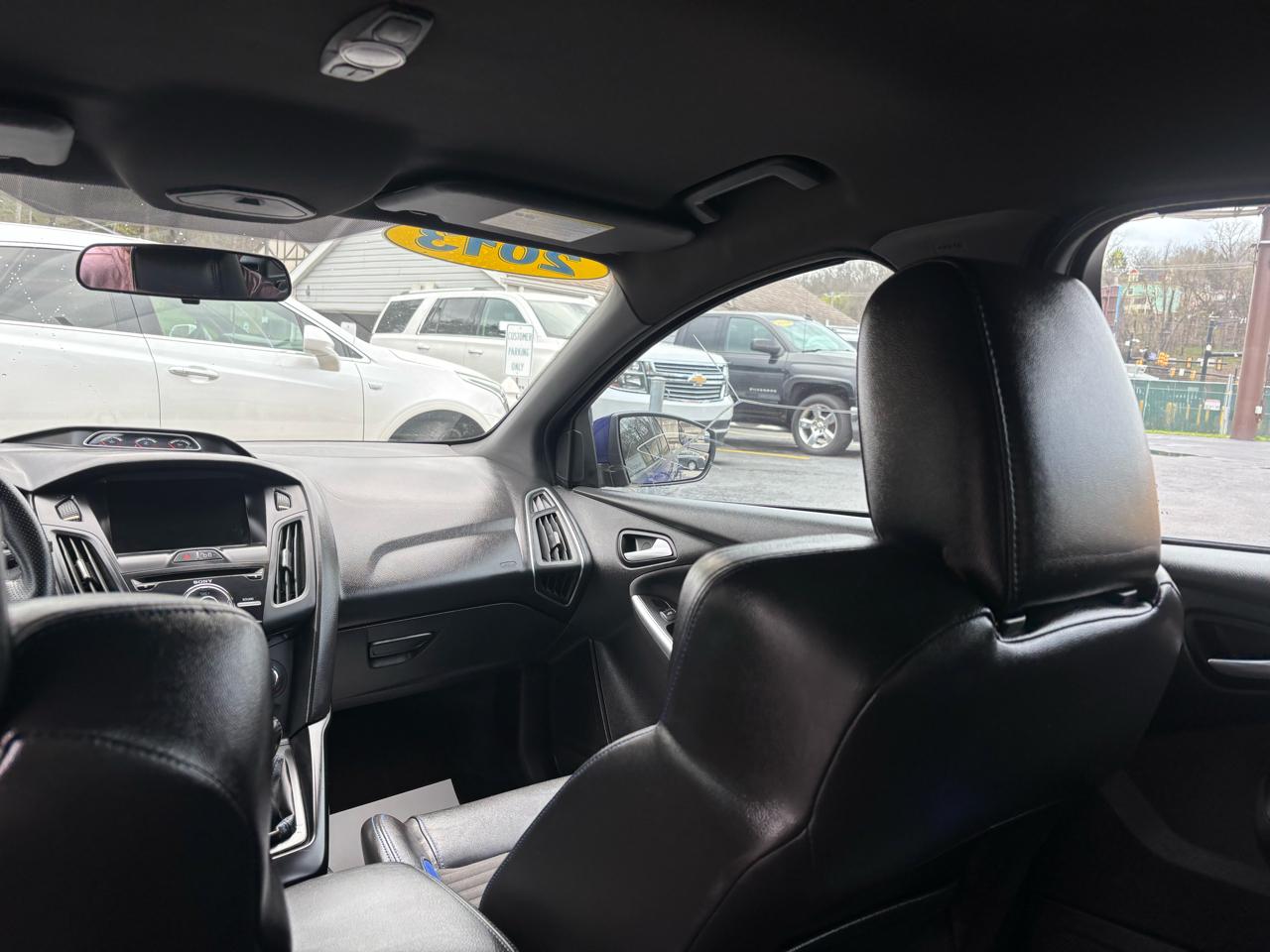 Ford Focus 5dr HB ST 2013