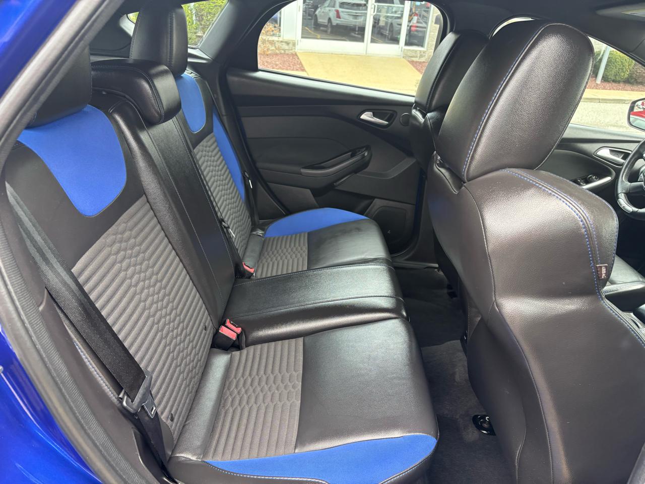 Ford Focus 5dr HB ST 2013