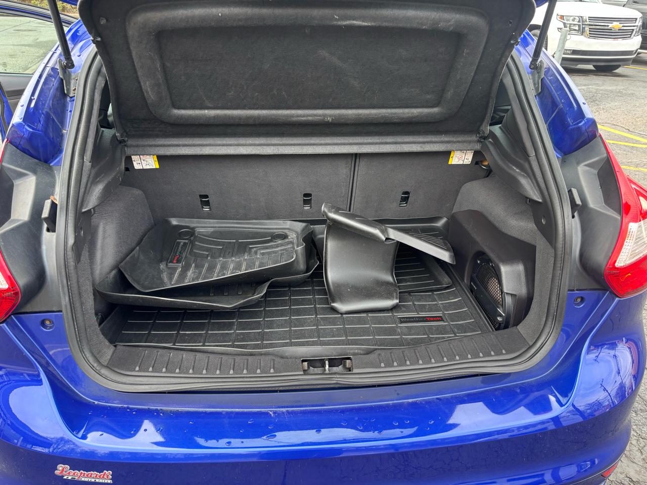 Ford Focus 5dr HB ST 2013