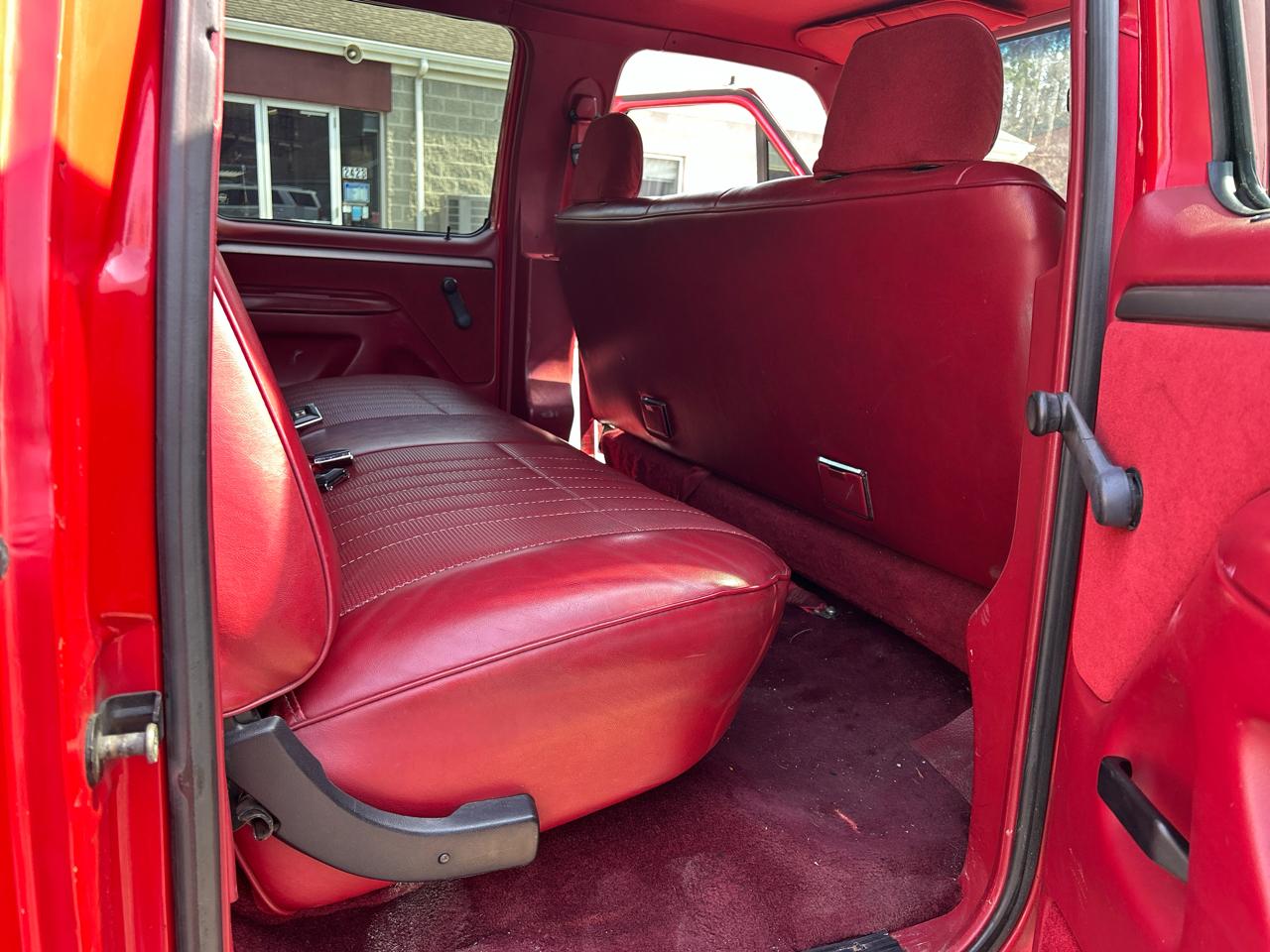 Ford F-350 Crew Cab Styleside 168" WB SRW 4WD 1993