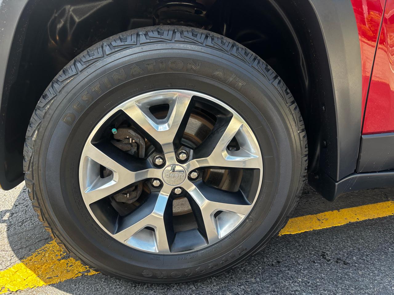 Jeep Cherokee 4WD 4dr Trailhawk 2015