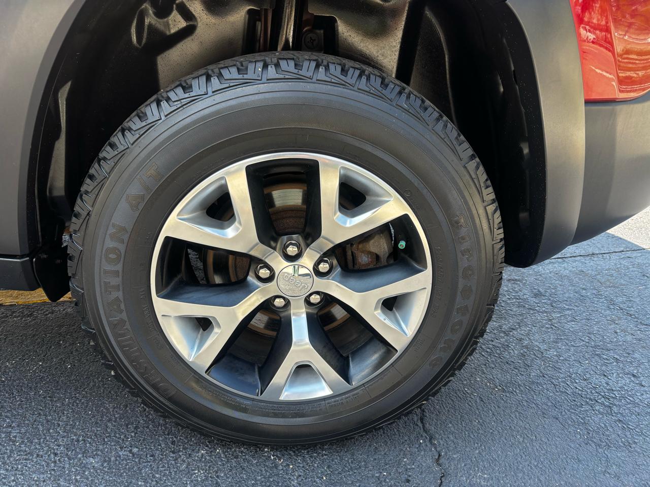 Jeep Cherokee 4WD 4dr Trailhawk 2015