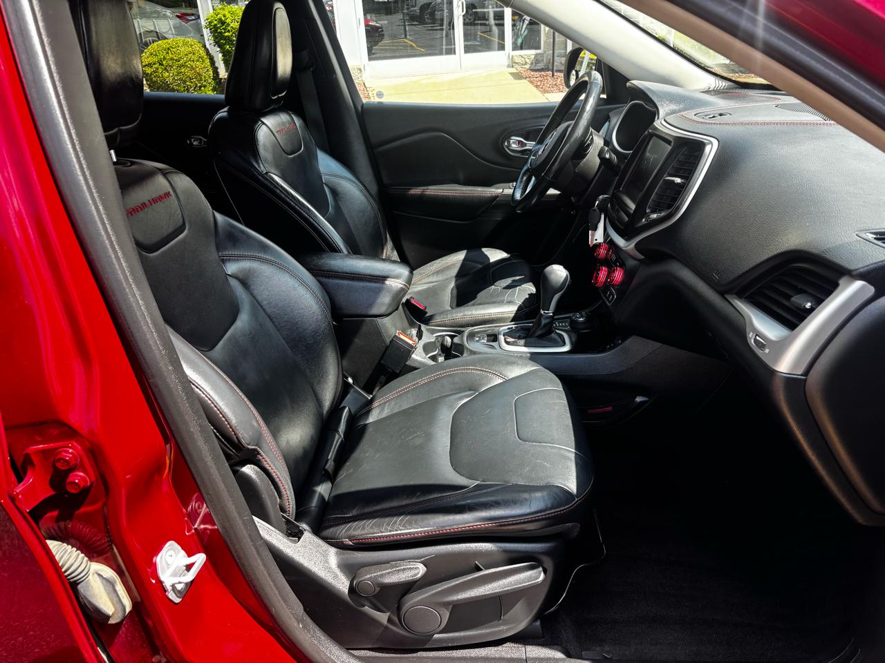 Jeep Cherokee 4WD 4dr Trailhawk 2015