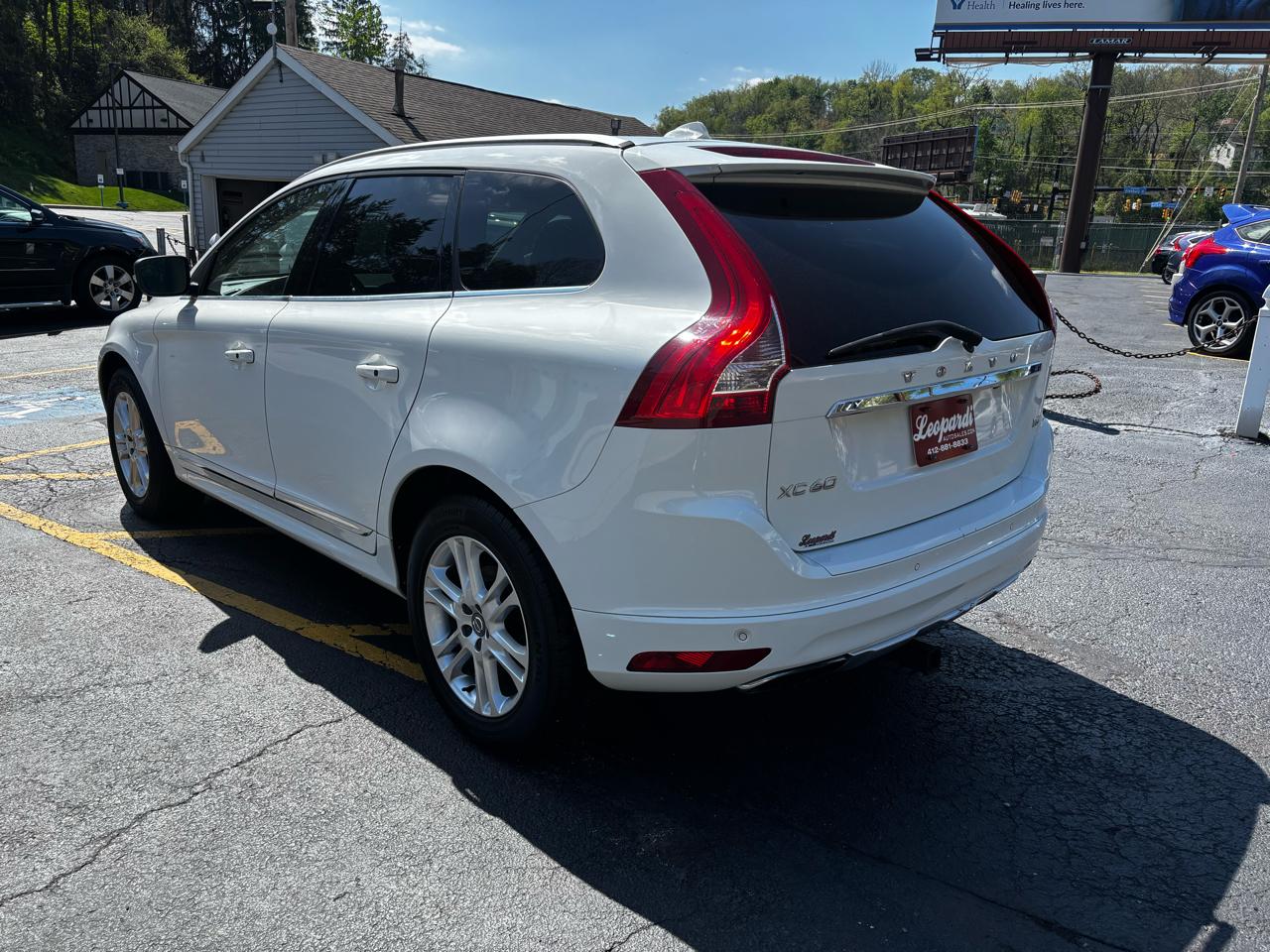 Volvo XC60 2015.5 FWD 4dr T5 Drive-E Premier 2015