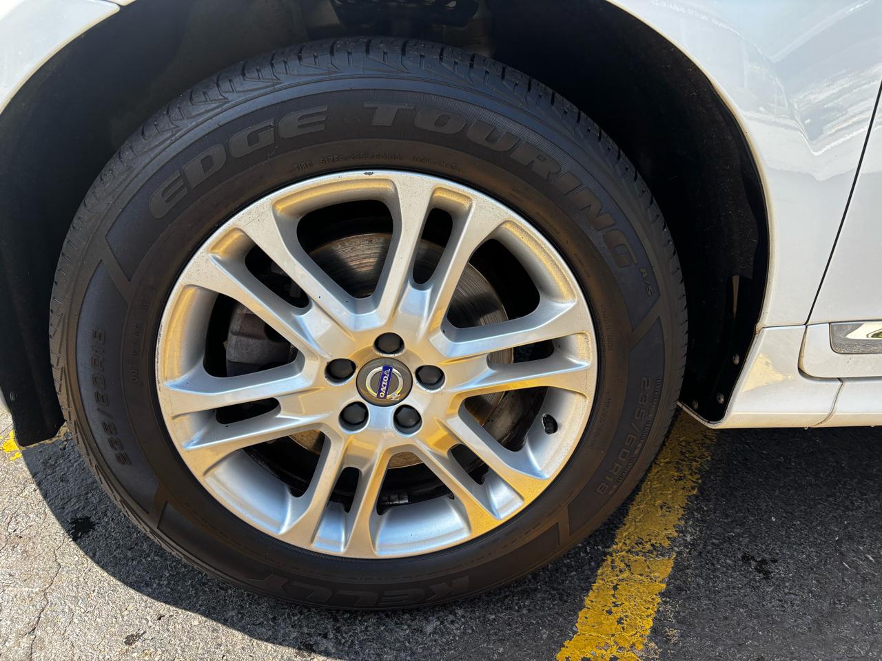 Volvo XC60 2015.5 FWD 4dr T5 Drive-E Premier 2015