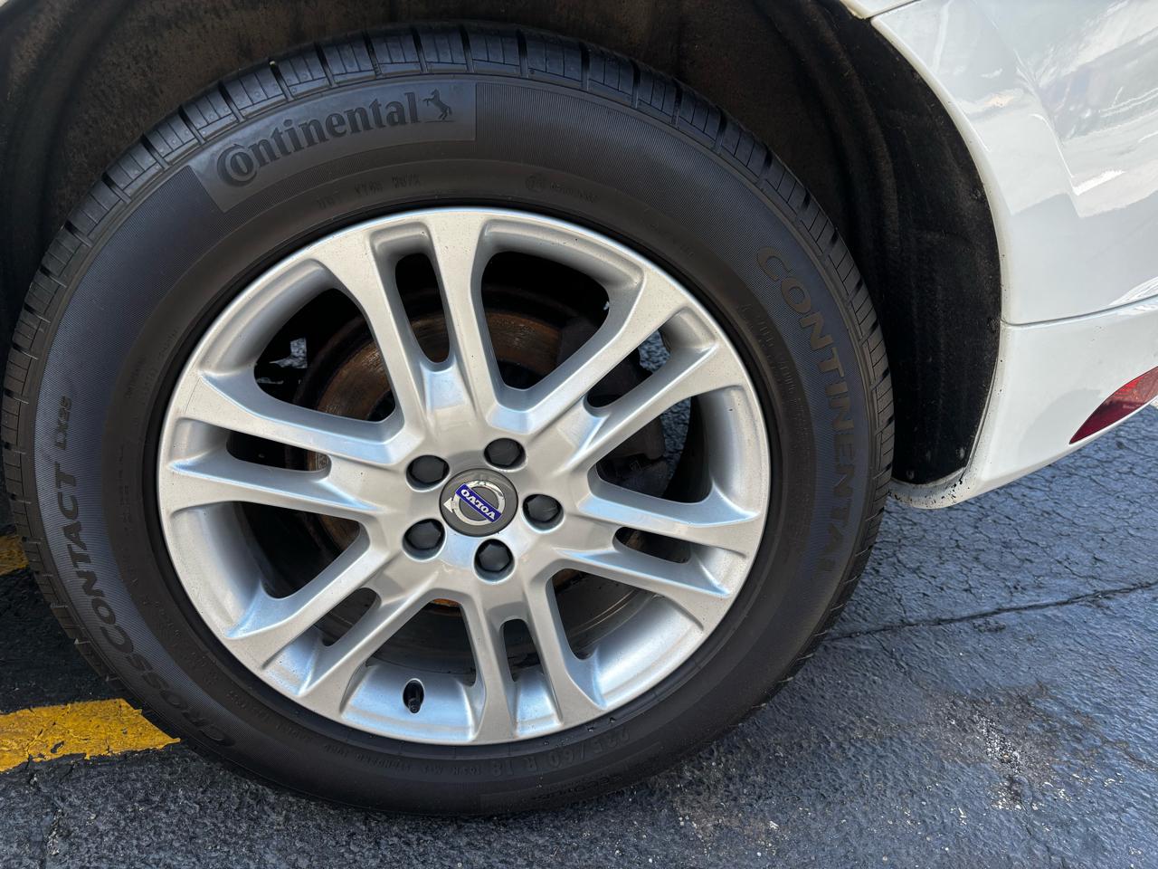 Volvo XC60 2015.5 FWD 4dr T5 Drive-E Premier 2015