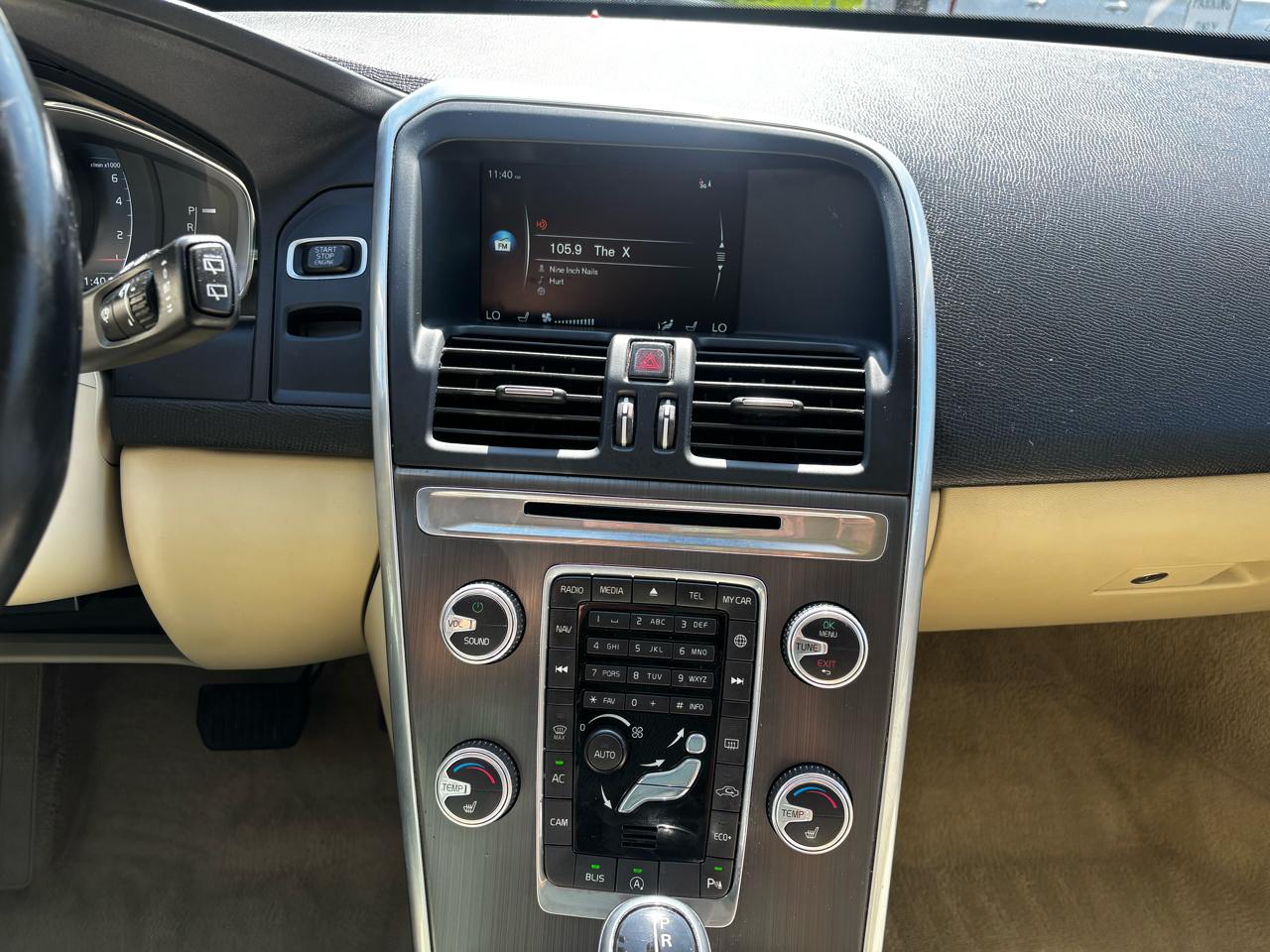 Volvo XC60 2015.5 FWD 4dr T5 Drive-E Premier 2015