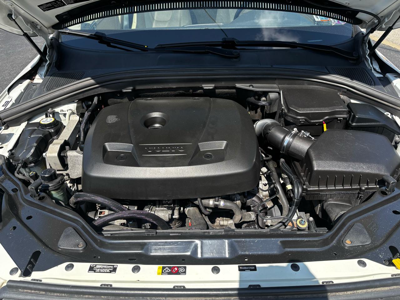 Volvo XC60 2015.5 FWD 4dr T5 Drive-E Premier 2015