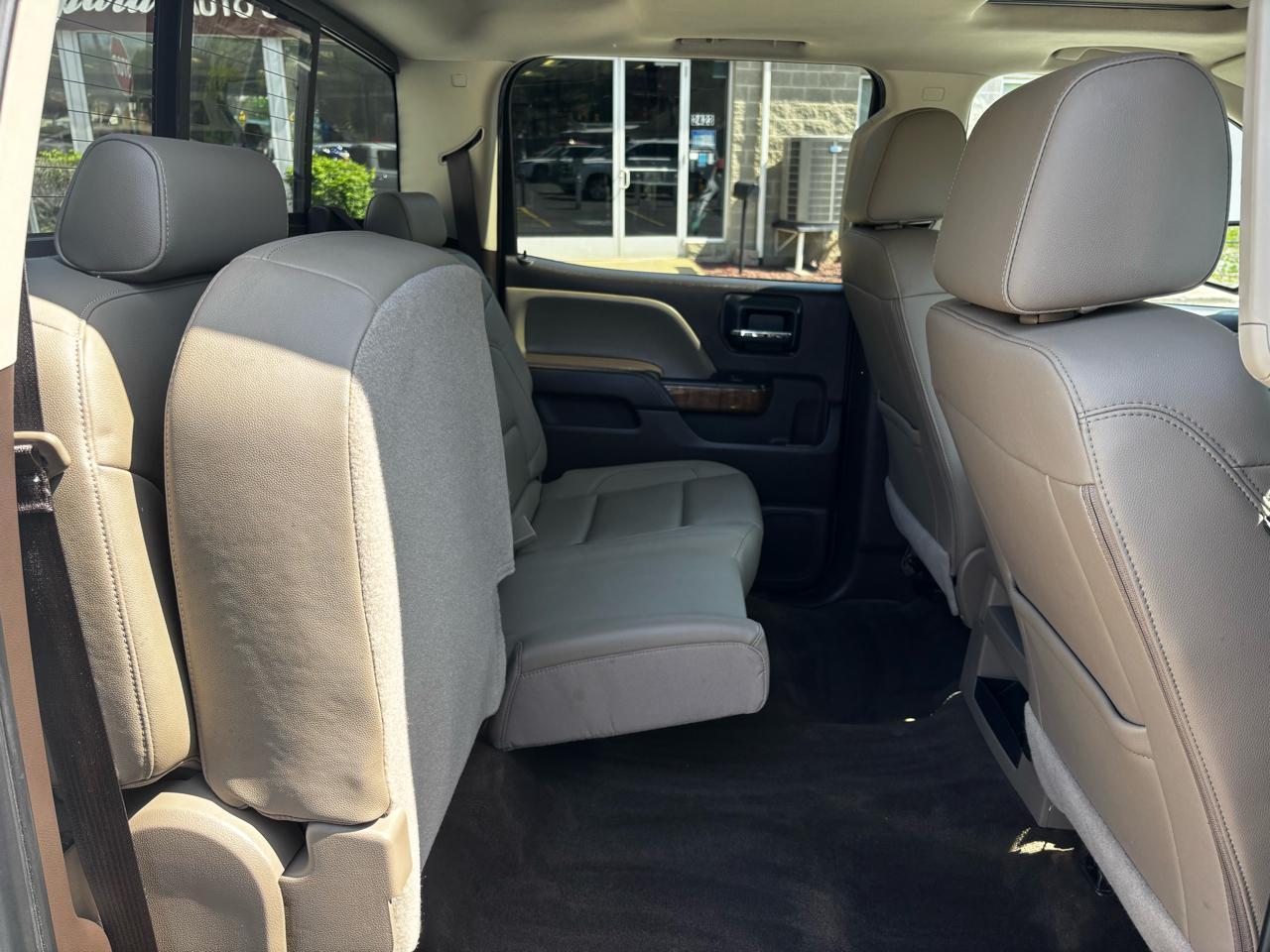 GMC Sierra 1500 4WD Crew Cab 143.5" SLT 2017