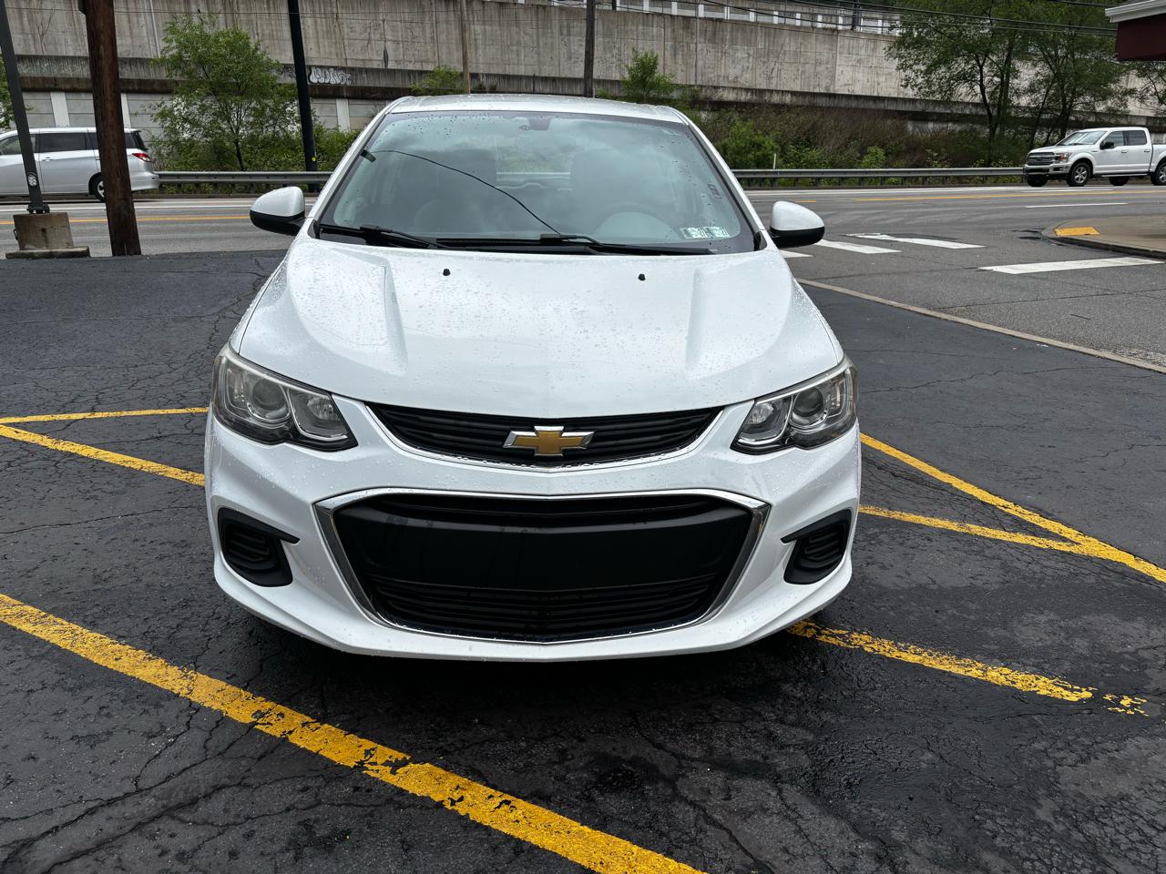 Chevrolet Sonic 5dr HB Auto LT w/1FL 2017
