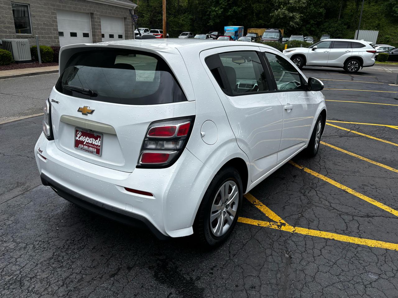 Chevrolet Sonic 5dr HB Auto LT w/1FL 2017