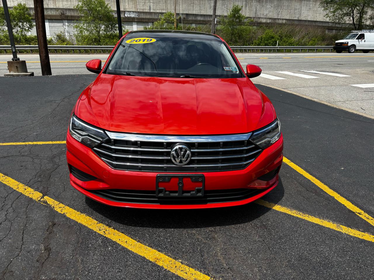 Volkswagen Jetta R-Line Auto w/SULEV 2019