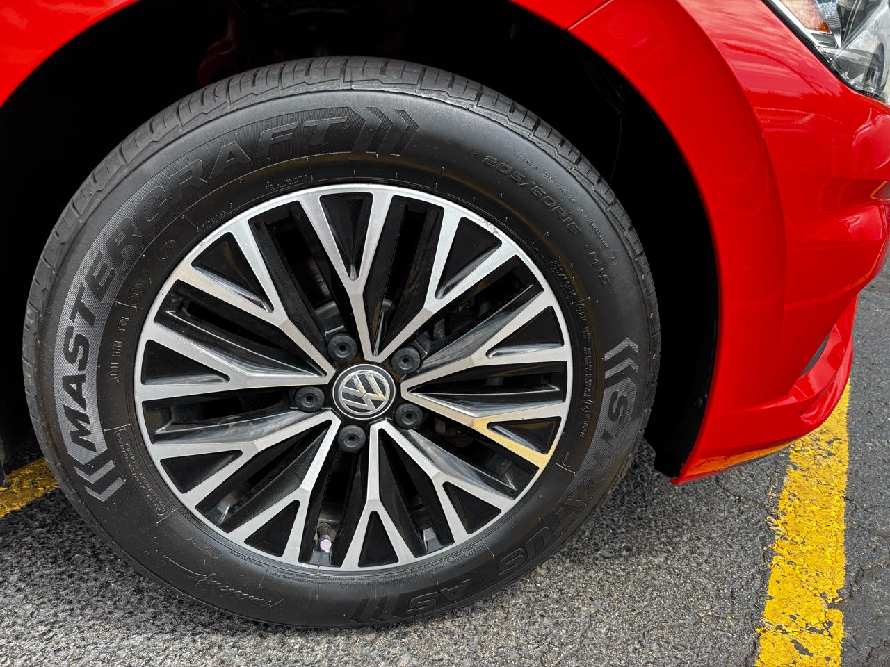 Volkswagen Jetta R-Line Auto w/SULEV 2019