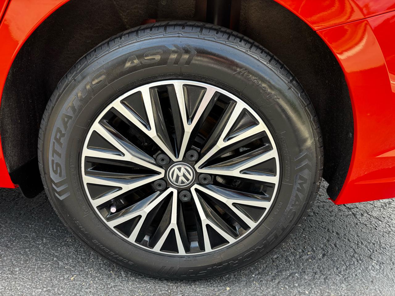 Volkswagen Jetta R-Line Auto w/SULEV 2019