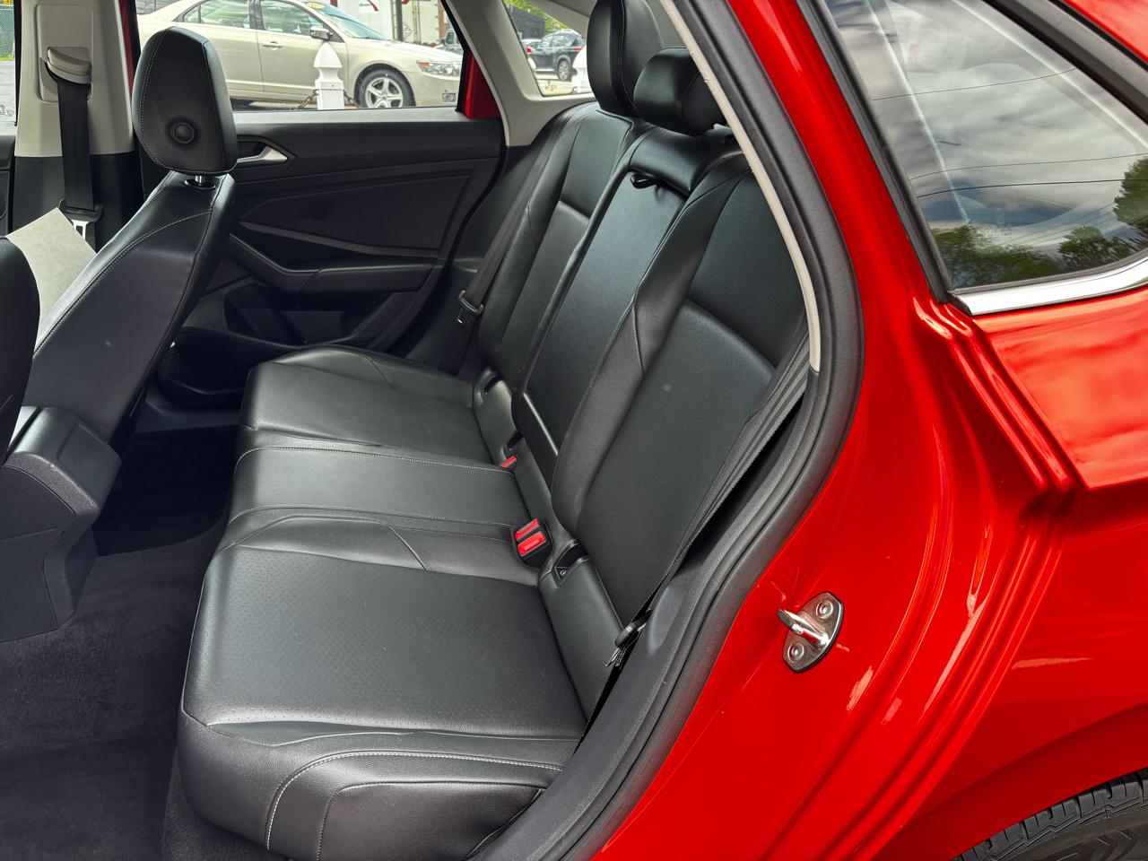 Volkswagen Jetta R-Line Auto w/SULEV 2019