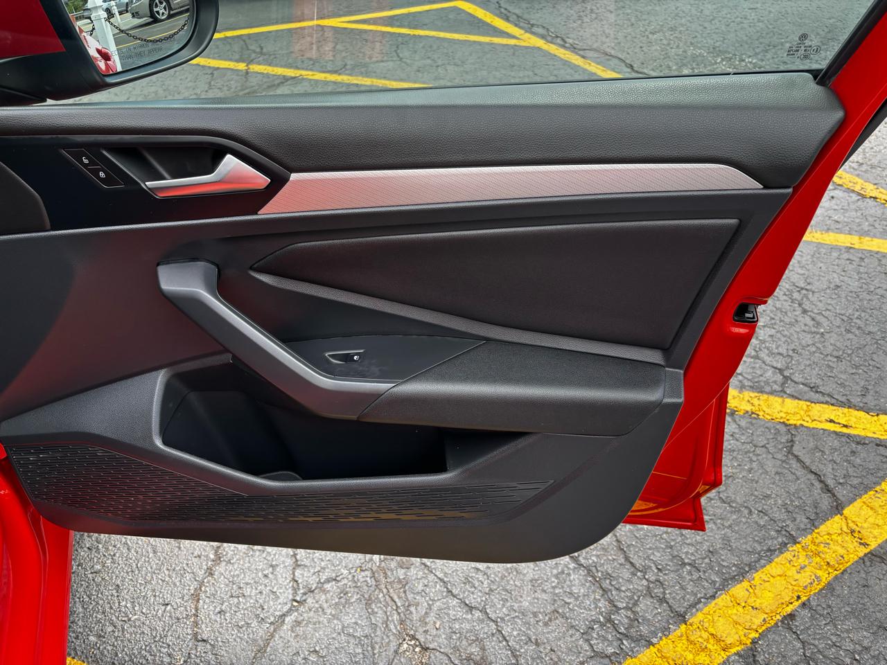 Volkswagen Jetta R-Line Auto w/SULEV 2019
