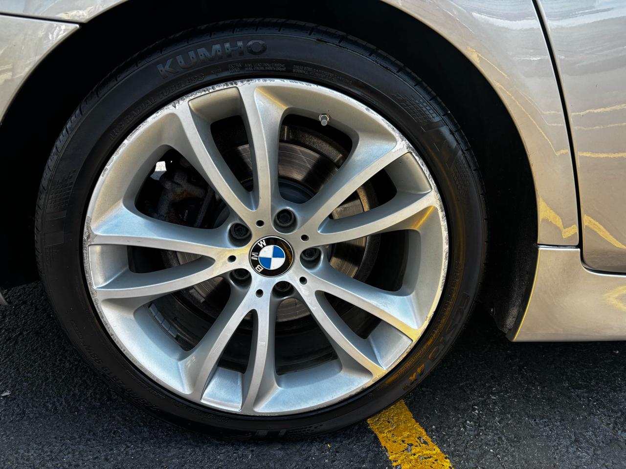BMW 5 Series 4dr Sdn 535i xDrive AWD 2014