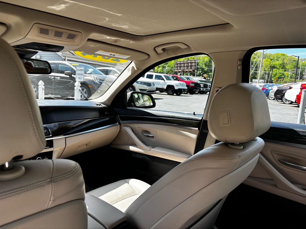 BMW 5 Series 4dr Sdn 535i xDrive AWD 2014