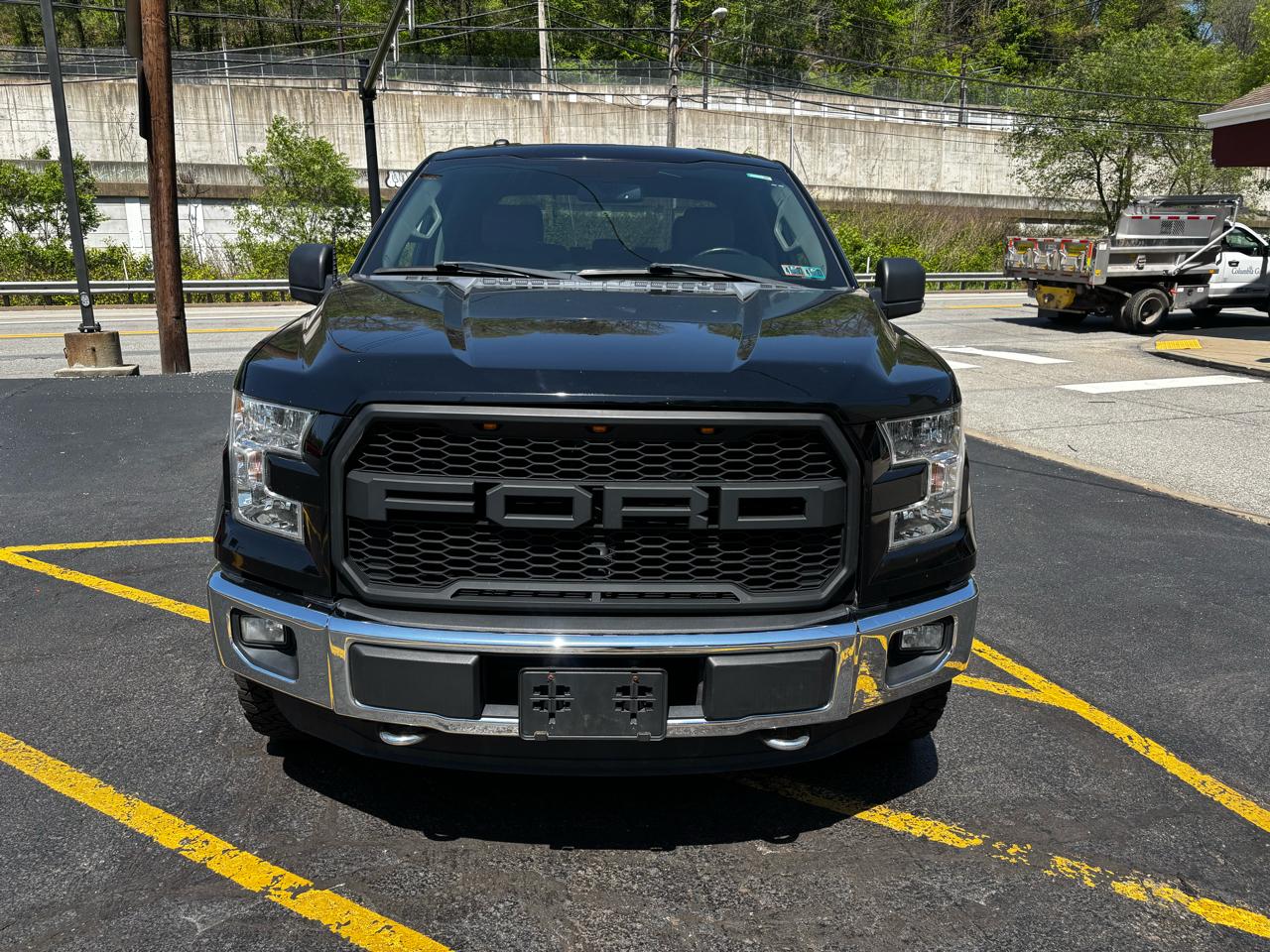 Ford F-150 4WD SuperCrew 139" XLT 2016