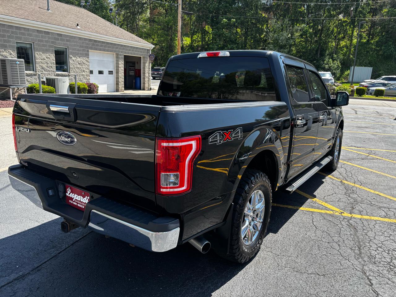 Ford F-150 4WD SuperCrew 139" XLT 2016