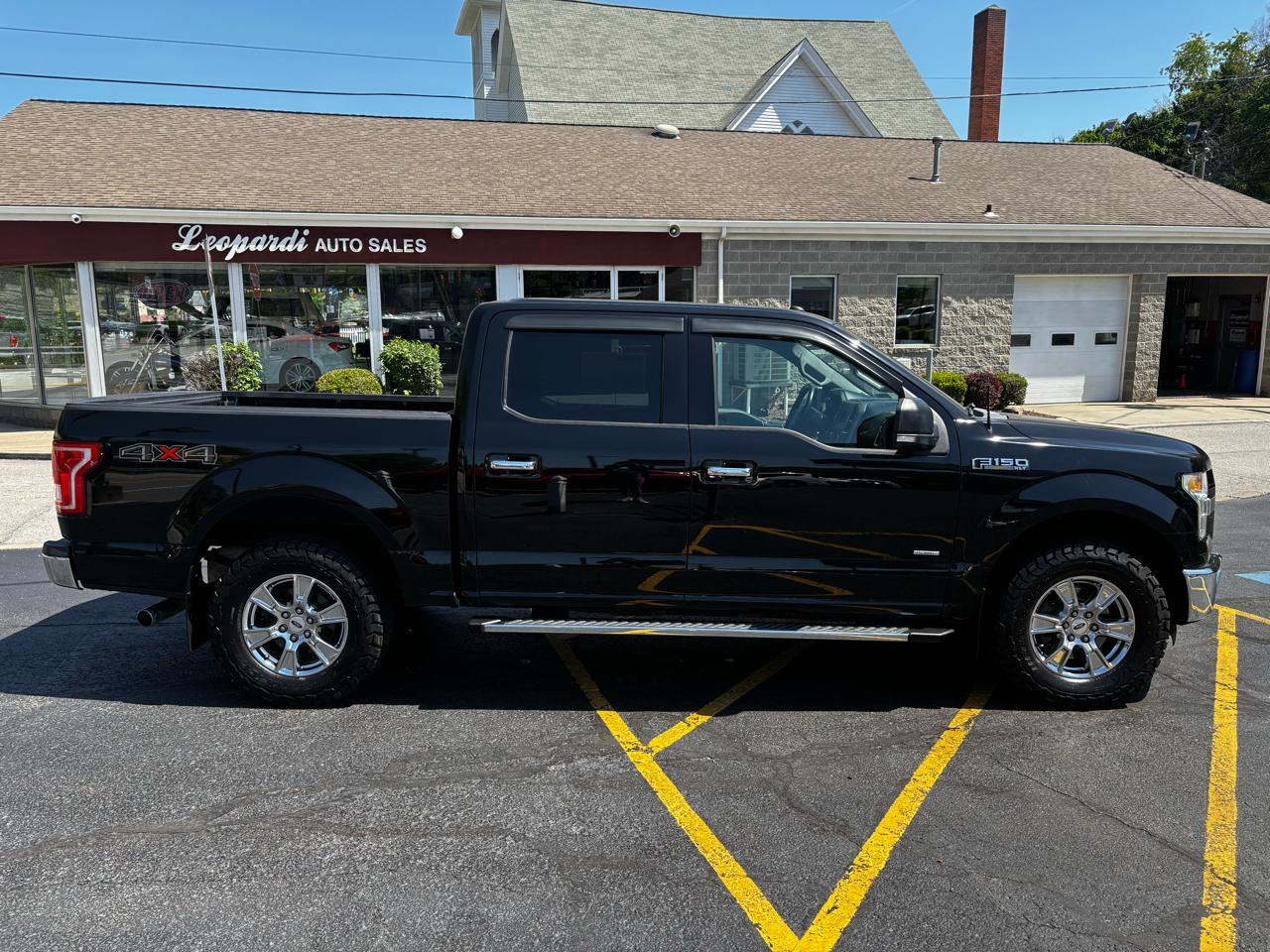 Ford F-150 4WD SuperCrew 139" XLT 2016