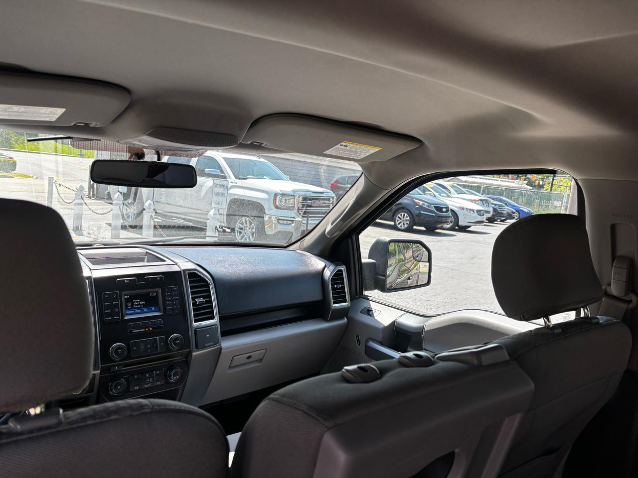 Ford F-150 4WD SuperCrew 139" XLT 2016