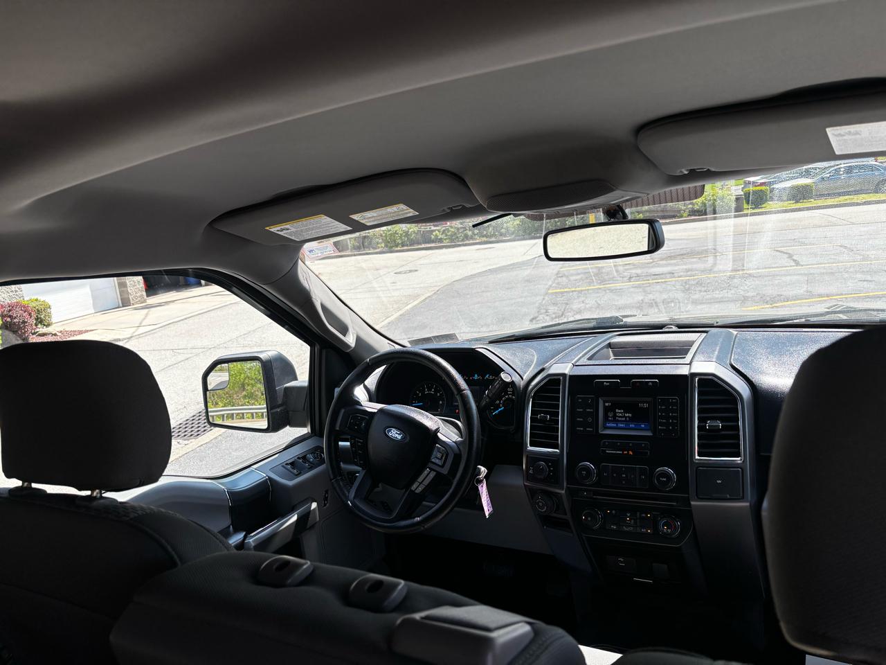 Ford F-150 4WD SuperCrew 139" XLT 2016