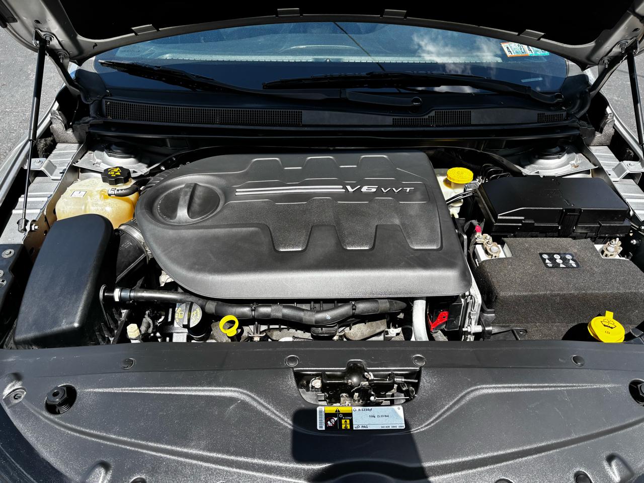 Chrysler 200 4dr Sdn S AWD 2015