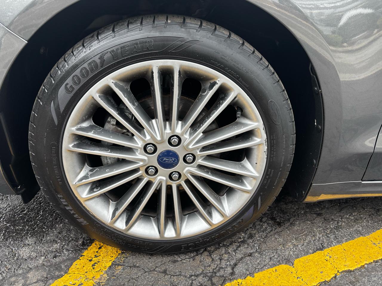 Ford Fusion SE FWD 2017