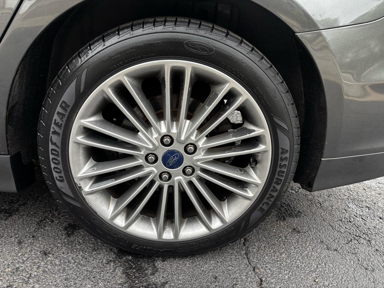 Ford Fusion SE FWD 2017