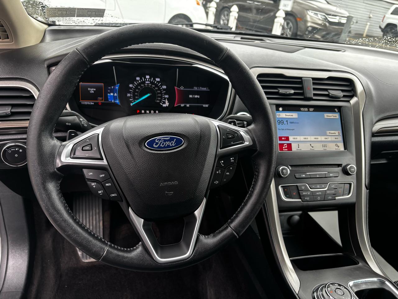 Ford Fusion SE FWD 2017