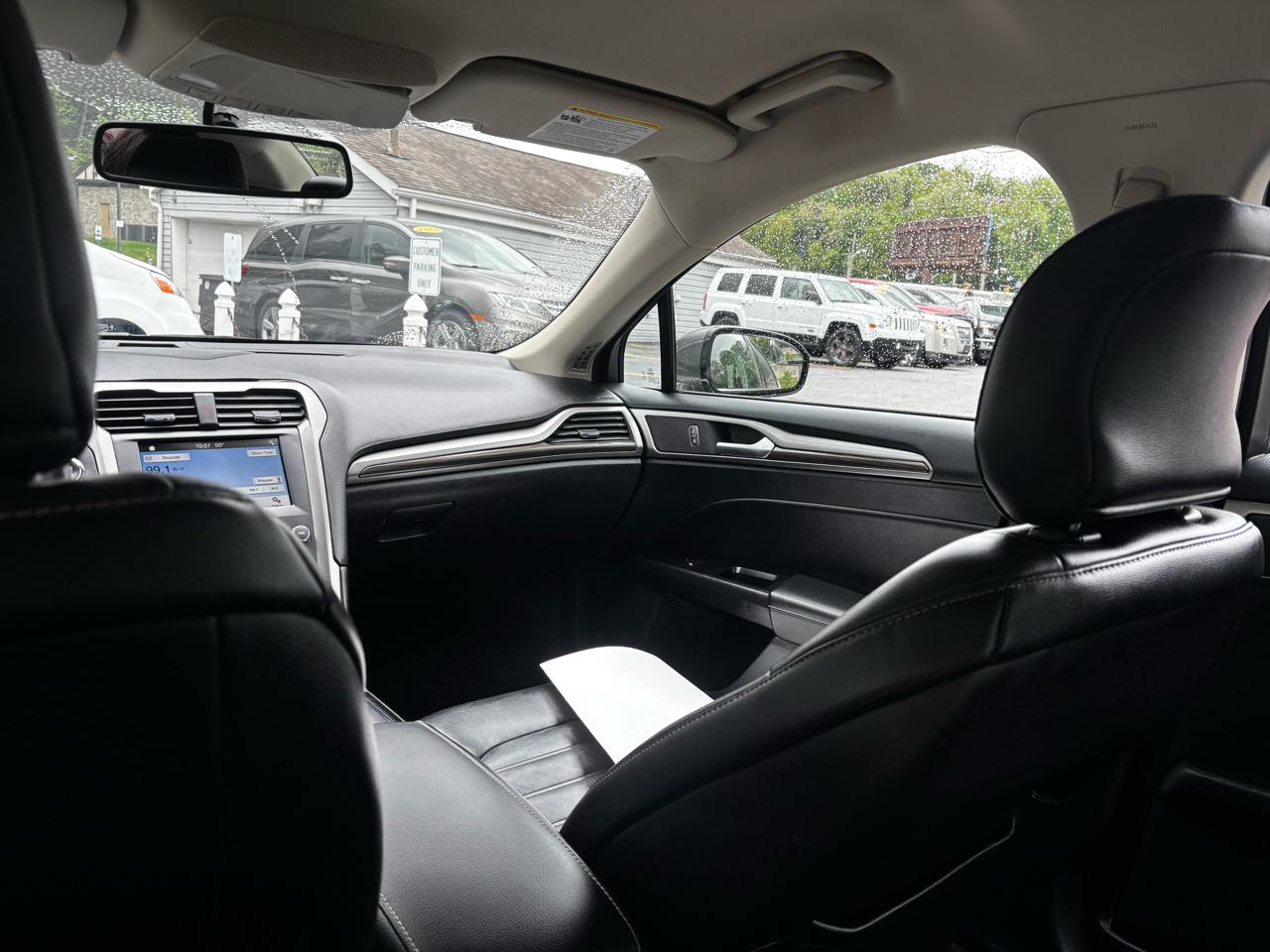 Ford Fusion SE FWD 2017