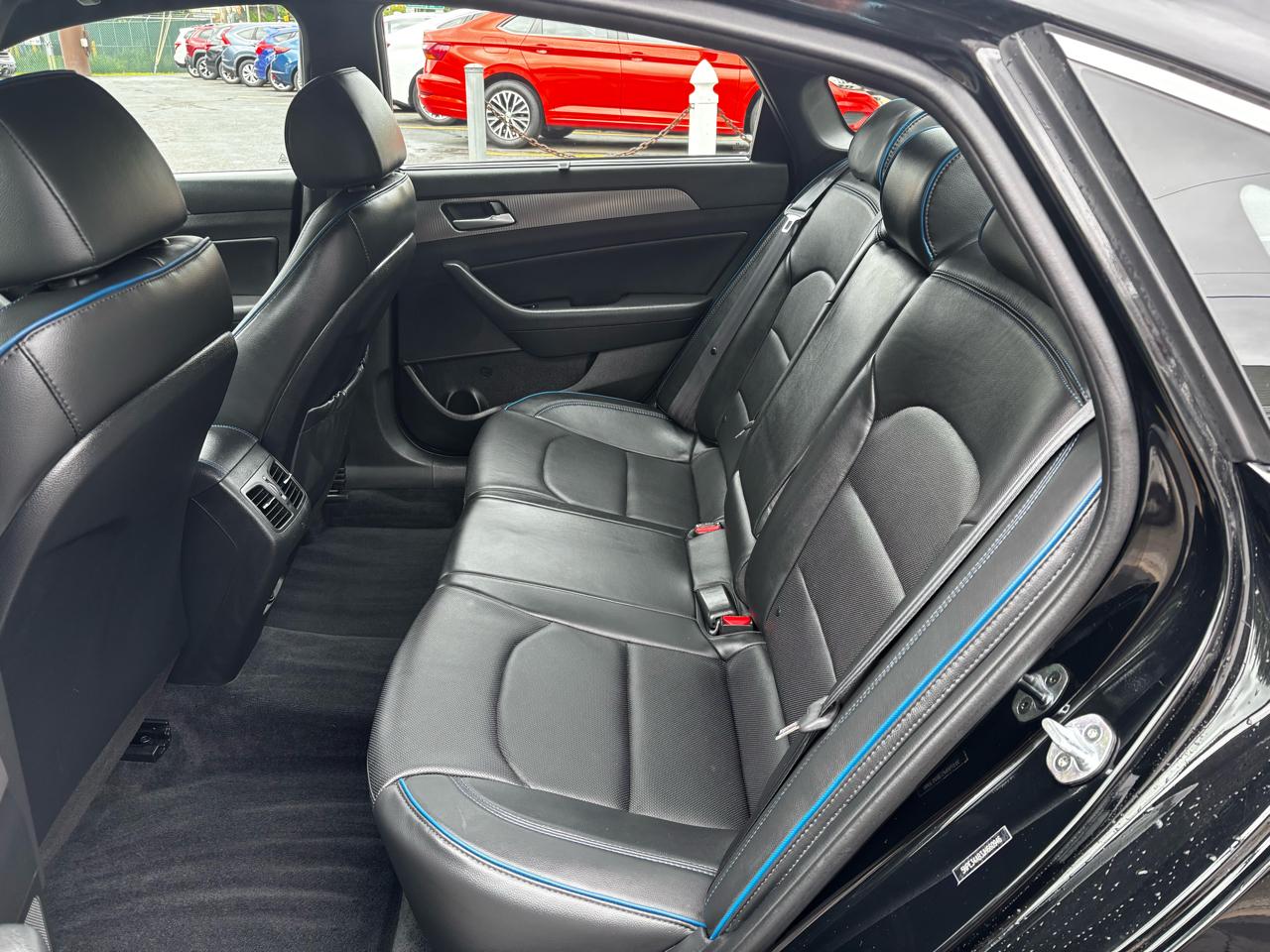 Hyundai Sonata Limited 2.0T *Ltd Avail* 2018
