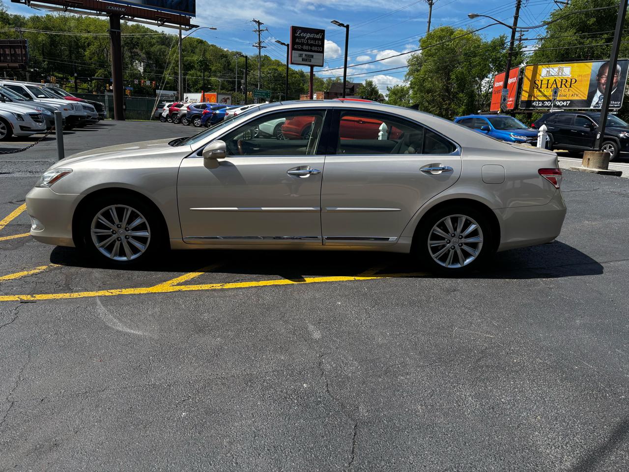 Lexus ES 350 4dr Sdn 2011