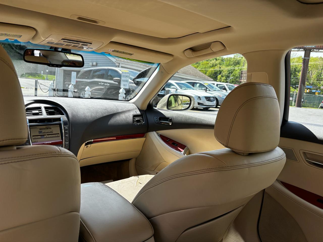 Lexus ES 350 4dr Sdn 2011
