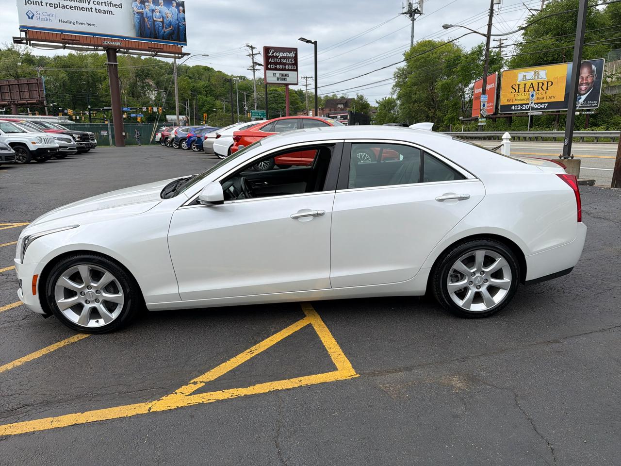 Cadillac ATS Sedan 4dr Sdn 2.0L Standard RWD 2016