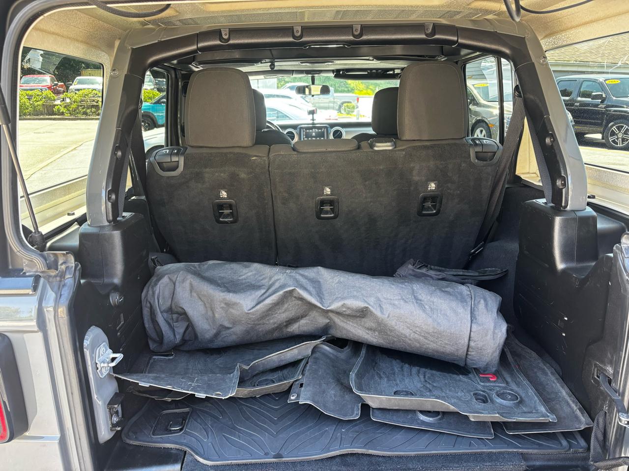 Jeep Wrangler Unlimited Sahara 4x4 2018