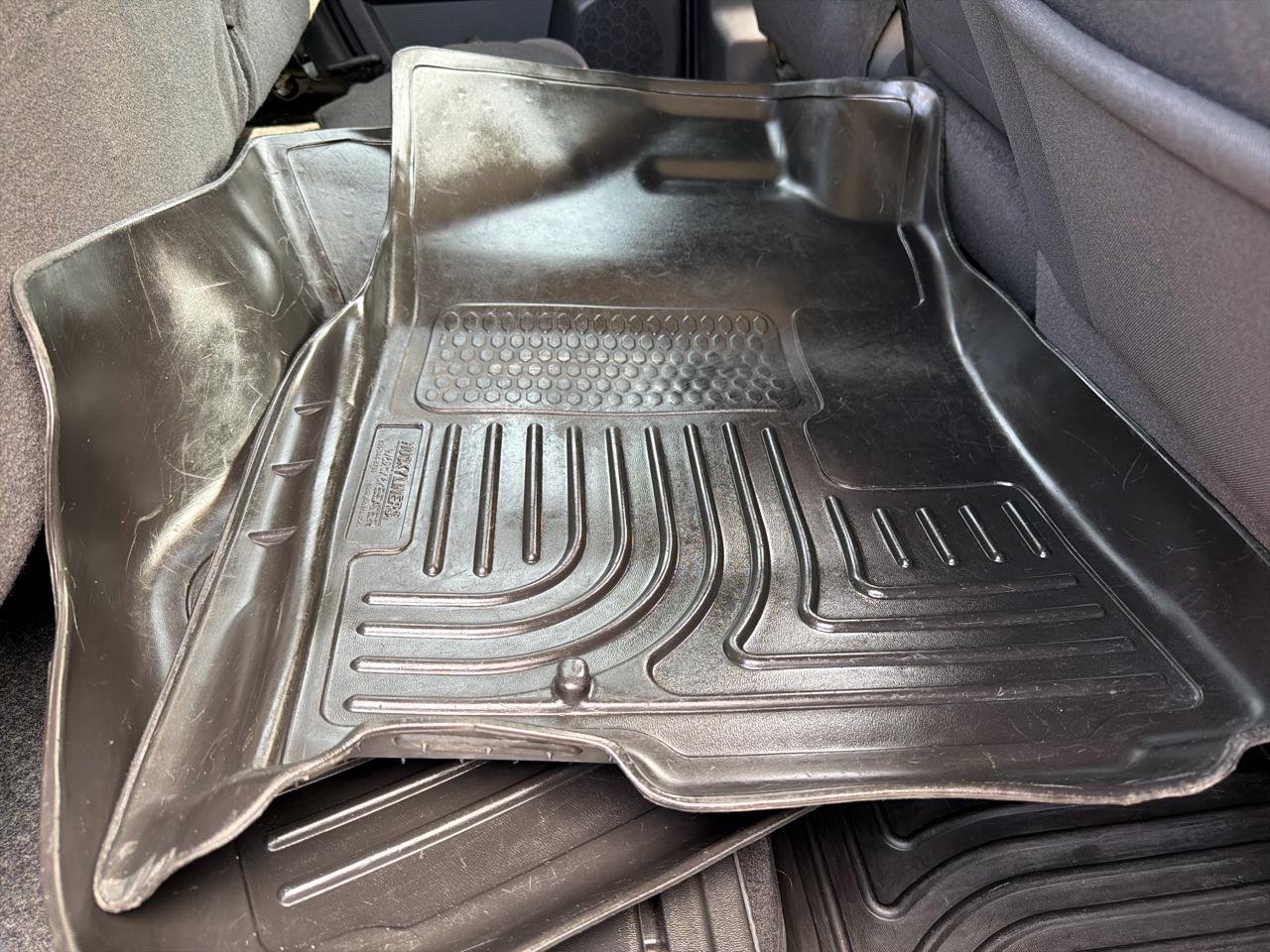 RAM 1500 4WD Quad Cab 140.5" Big Horn 2012
