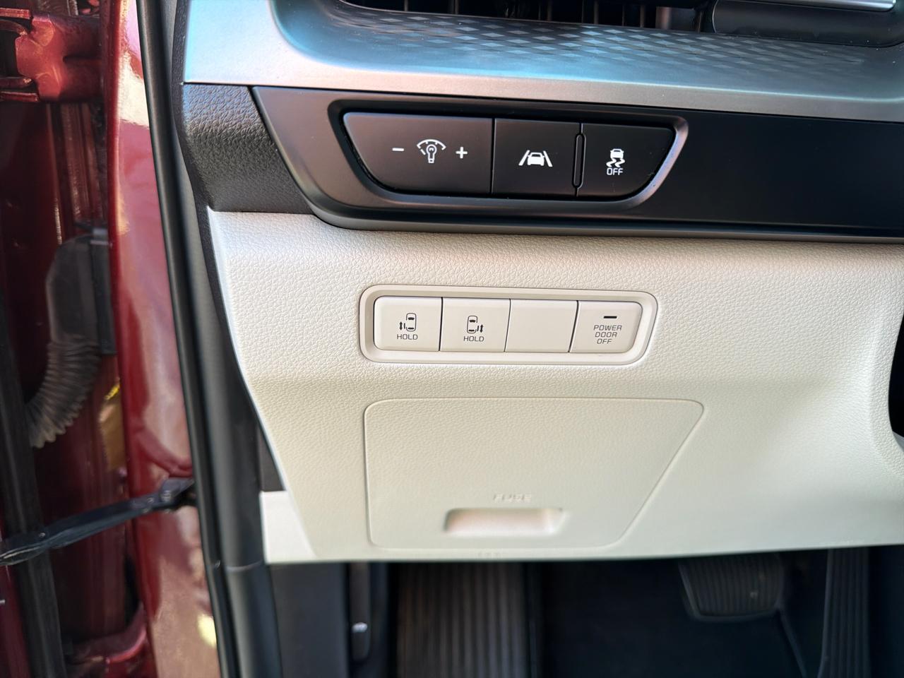 Kia Carnival LXS FWD 2022