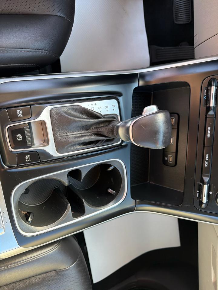 Kia Carnival LXS FWD 2022