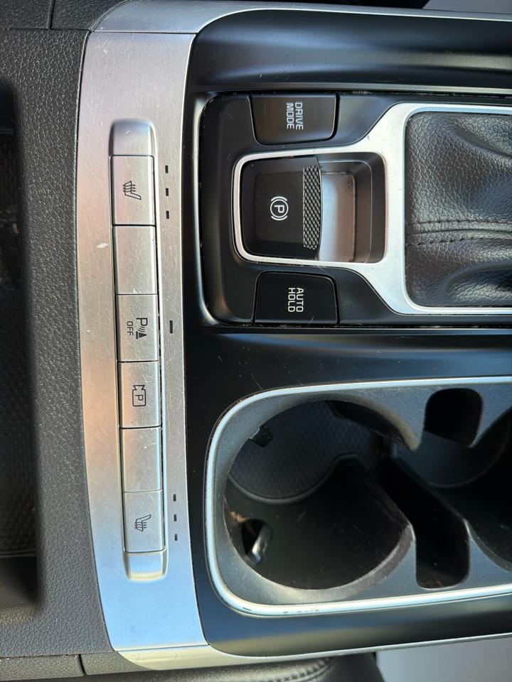 Kia Carnival LXS FWD 2022