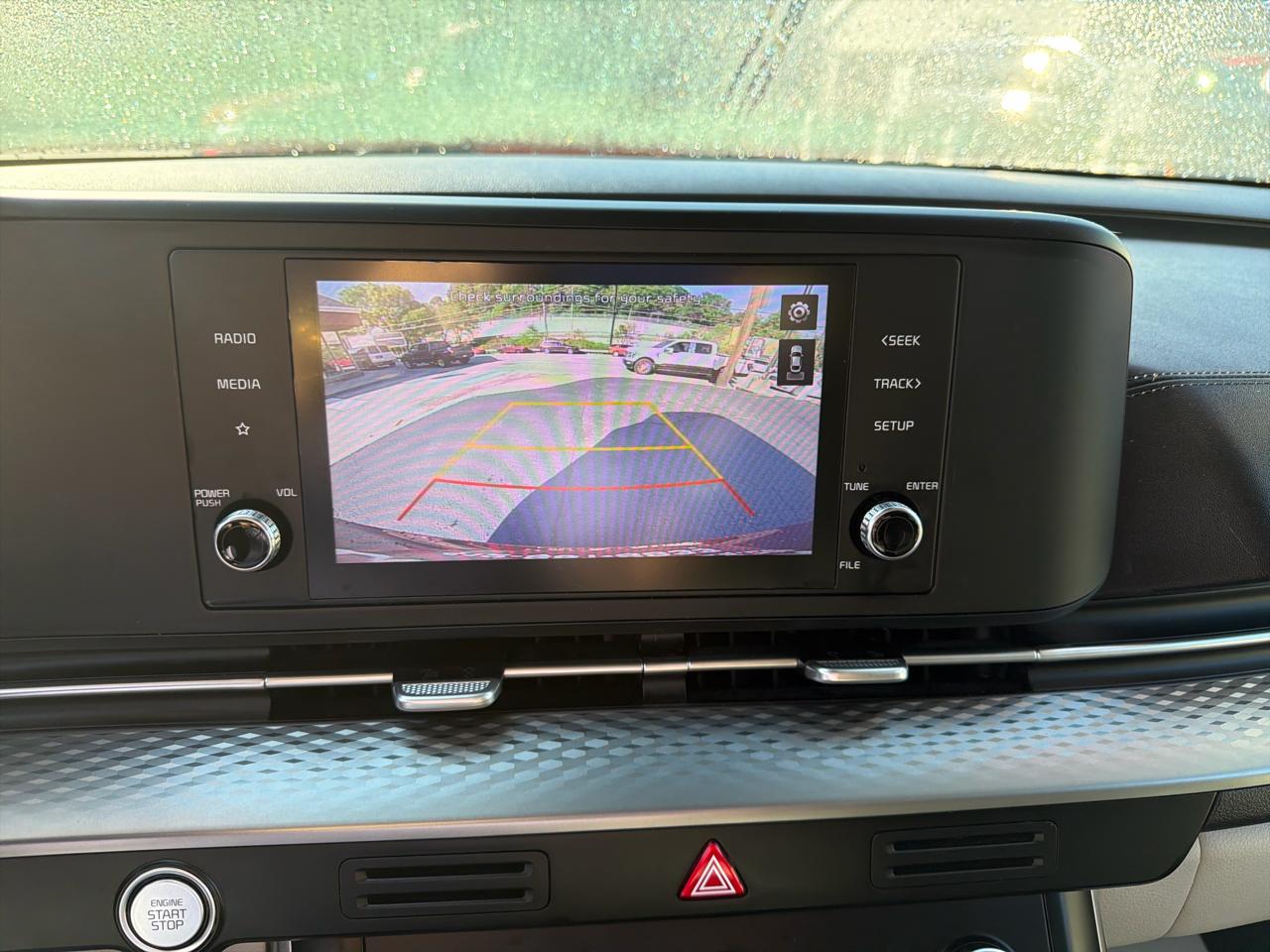 Kia Carnival LXS FWD 2022