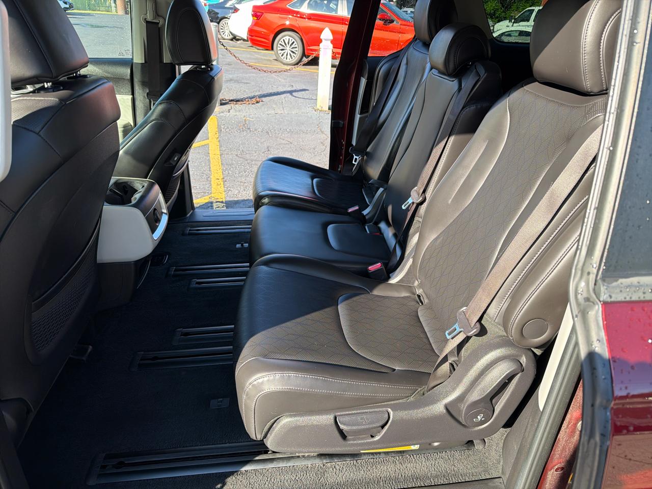 Kia Carnival LXS FWD 2022