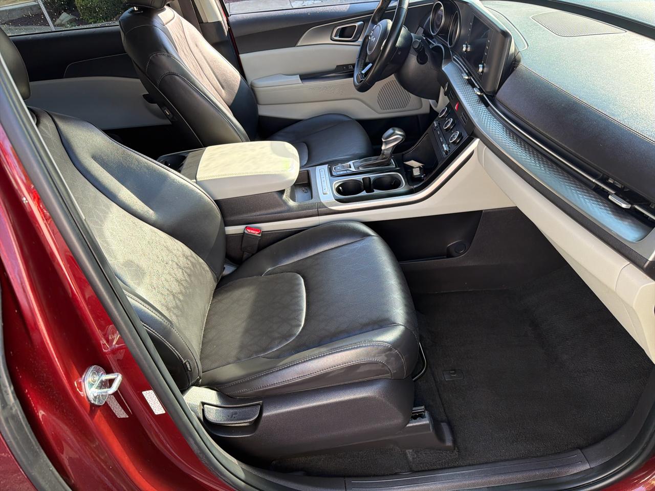 Kia Carnival LXS FWD 2022